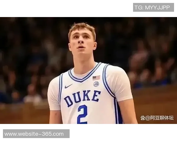 克莱盛赞弗拉格潜力无限具备成就伟大球员的所有条件 克莱盛赞弗拉格潜力无限具备成就伟大球员的所有条件