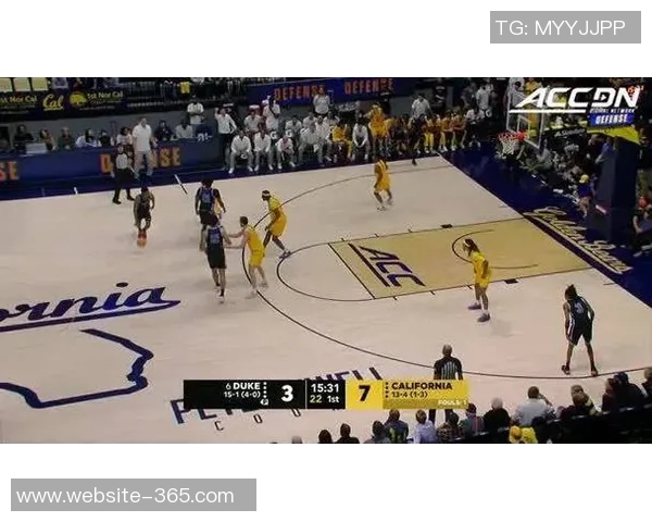 布泽尔儿子狂砍30分14板3助3断1帽上半场表现惊艳引发热议