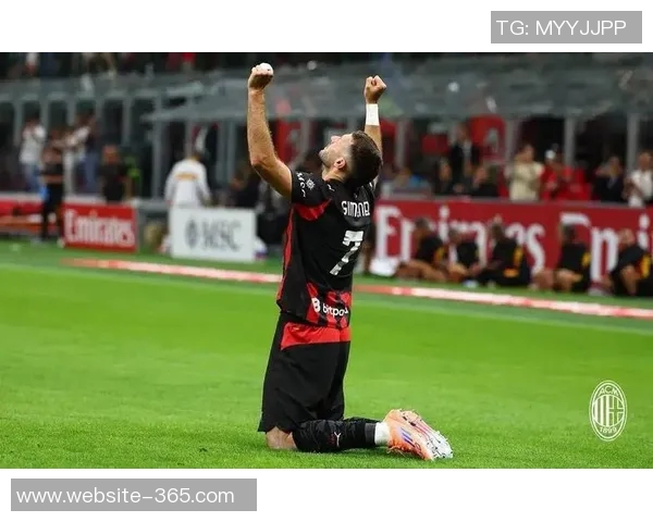 国米冬窗计划引援以填补邓弗里斯因手术缺阵至明年三月的空缺