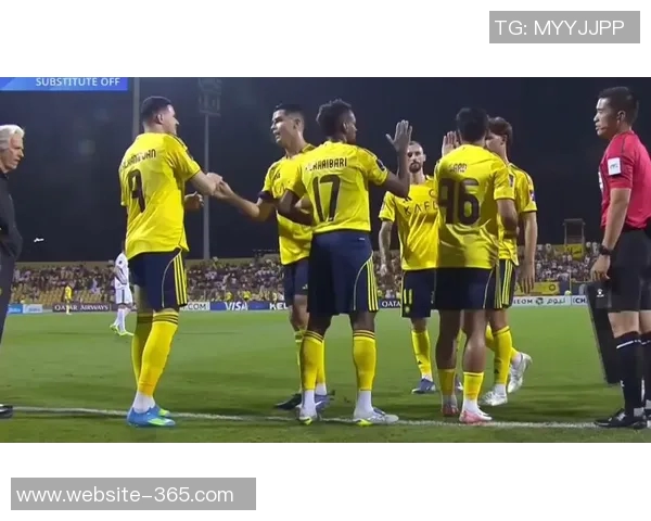 利雅得胜利豪取五连胜锁定亚冠小组第一狂轰十七球仅失一球